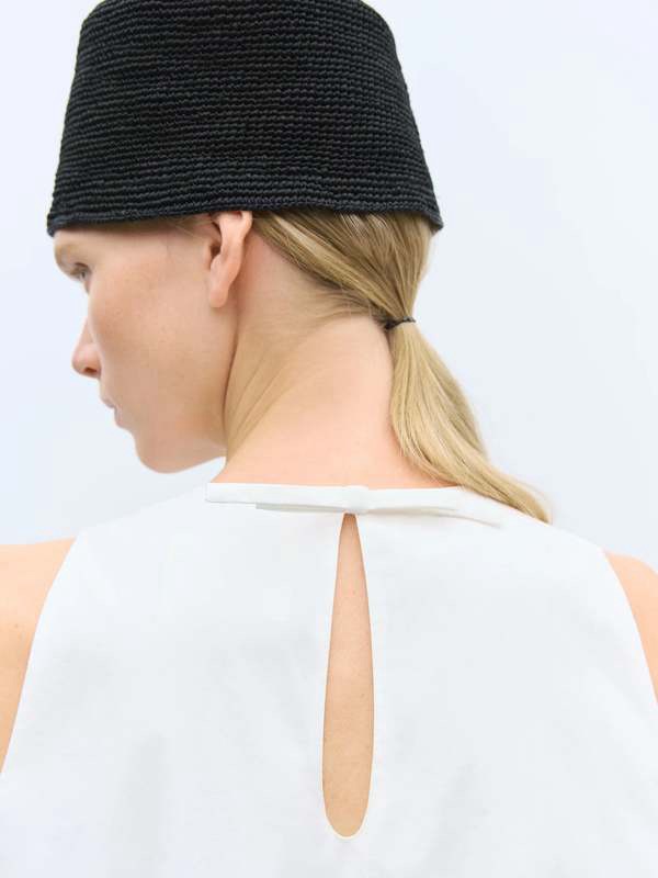 Cordera Handmade Fez Hat In Black Nib